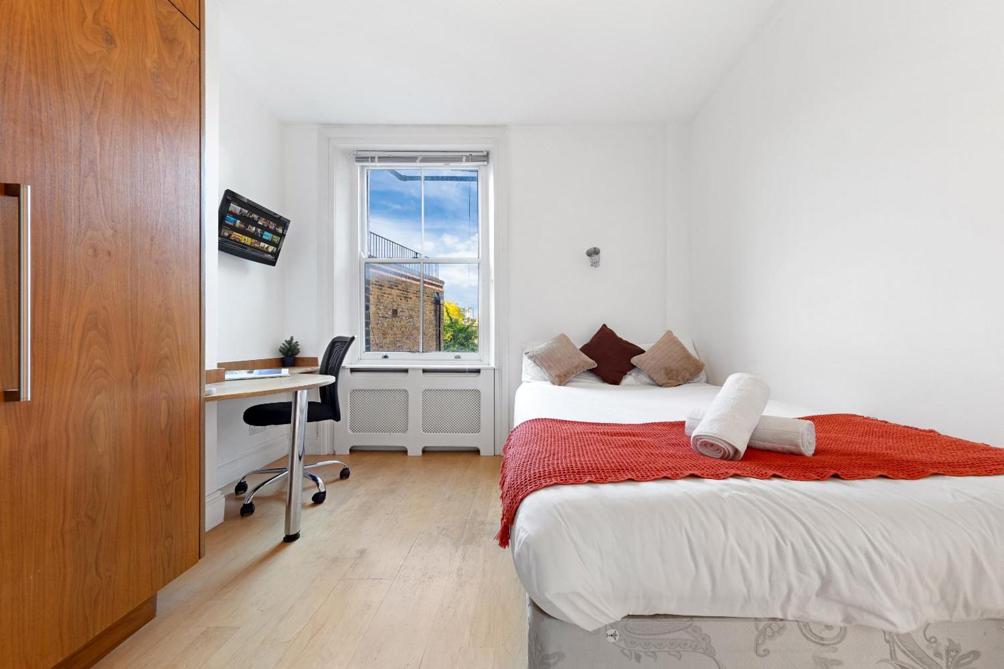 Luxury 4-Bedroom Modern Flat In Central London Steps From Station, Sleeps 9 In Style! 外观 照片