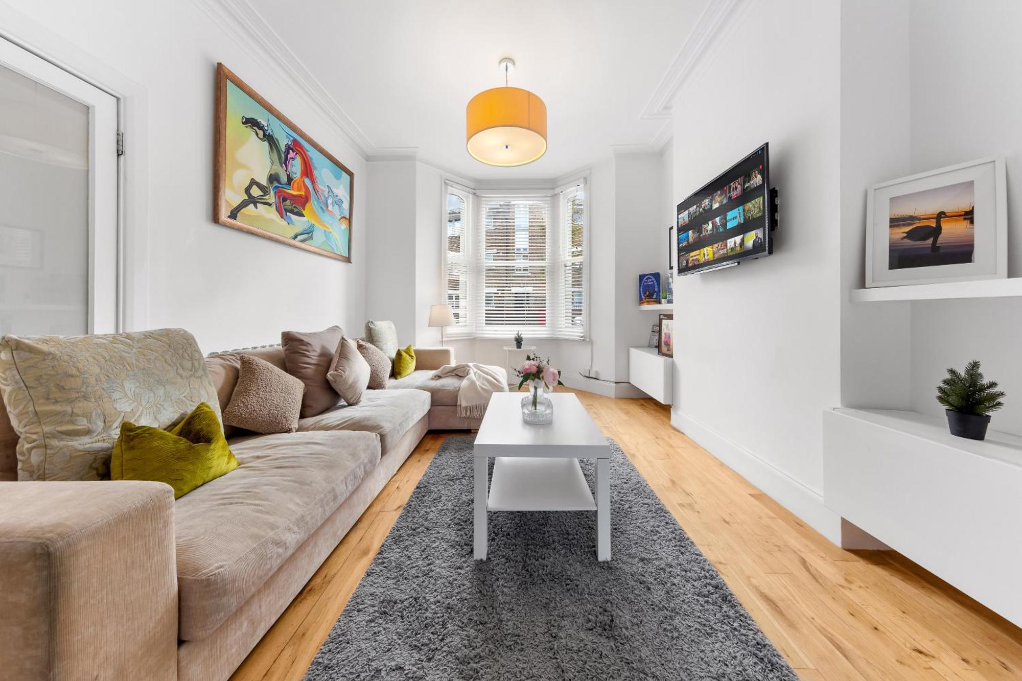Luxury 4-Bedroom Modern Flat In Central London Steps From Station, Sleeps 9 In Style! 外观 照片
